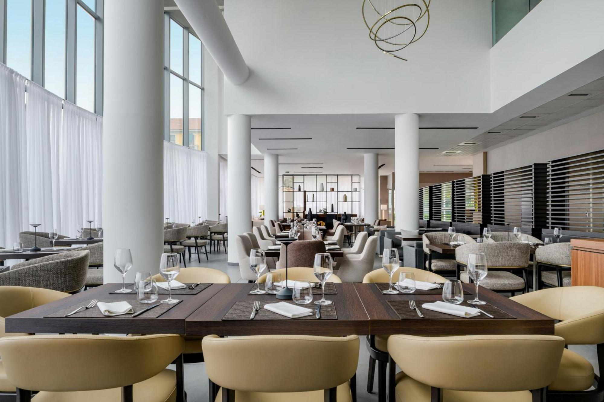Ac Hotel By Marriott Milan Sesto Sesto San Giovanni Exterior photo